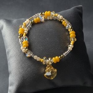 Elegant Yellow and Gold Beaded Bracelet